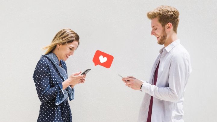 Aplicaciones de citas comenzarían a mostrar si una persona ha recibido la vacuna anti-Covid