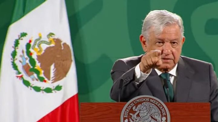 Tras 'fake new' sobre su hijo y el Cruz Azul, AMLO promete exponer 'noticias falsas' en vivo