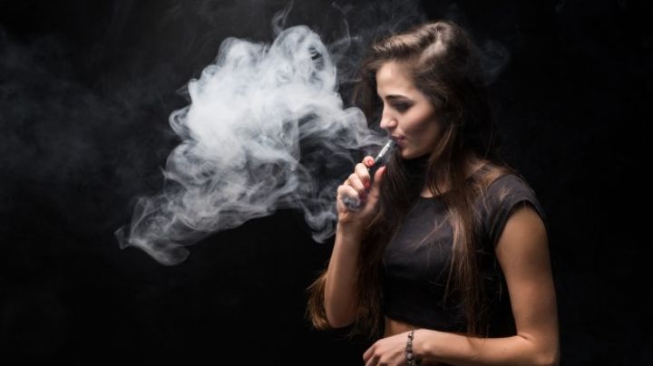 ¿Fumas cigarros electrónicos? Ten cuidado, aumentarían el riesgo de padecer Covid-19