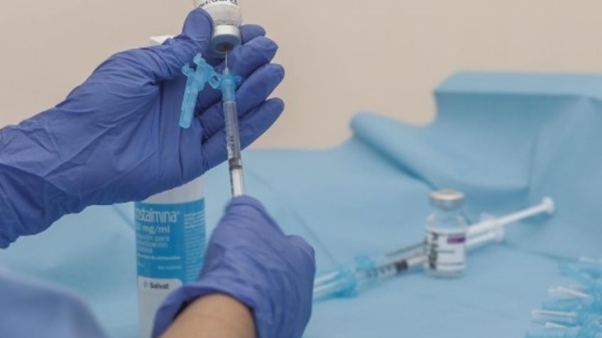 OMS pide a países de Occidente aceptar 2 vacunas anti Covid-19 de origen chino