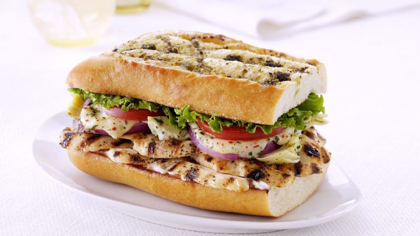 ¡Bomba de verduras! Disfruta de este exquisito sándwich de pollo saludable con tu familia