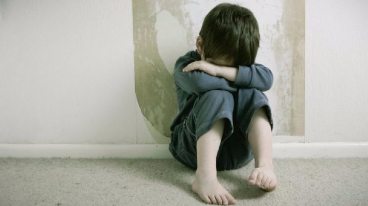 "Me pegan cuando no quiero": Una mujer vende a su hijo de 3 años para que abusen de él