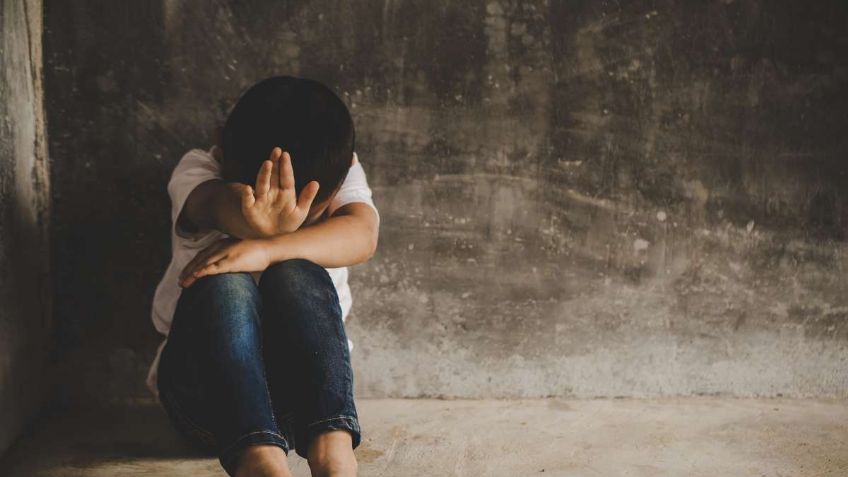 De terror: Un hombre abusa de una joven en un ascensor; la siguió desde el metro