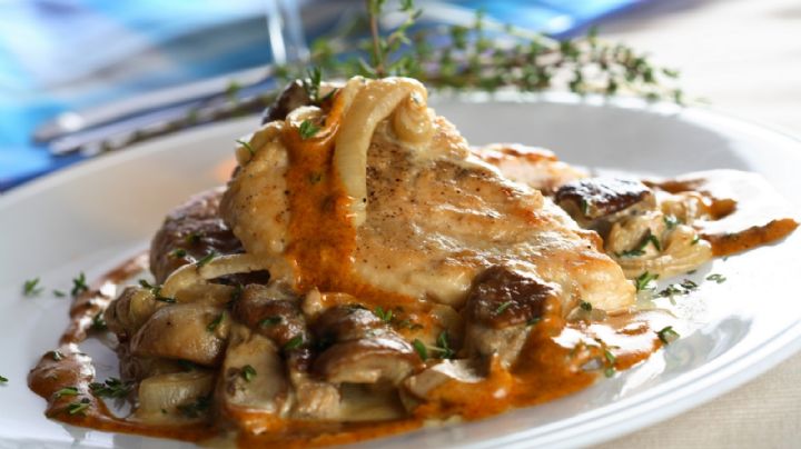 Rico y equilibrado: Disfruta de este pollo fileteado con verduras; amarás cada bocado