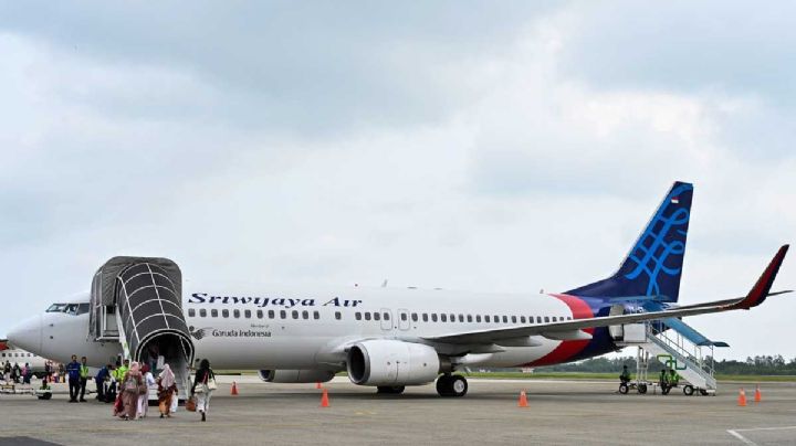 ¡De no creerse! Un hombre con Covid-19 se hace pasar por su esposa para abordar un vuelo