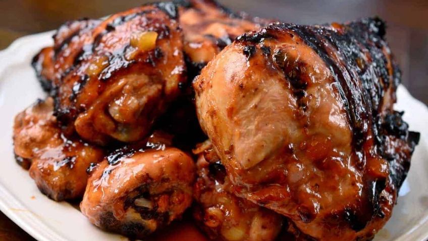 ¡Para chuparse los dedos! Consiente a tu paladar con esta deliciosa pechuga de pollo en salsa BBQ