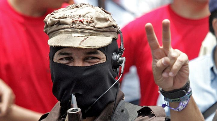 Subcomandante Marcos llama a participar en la Consulta Popular sobre expresidentes