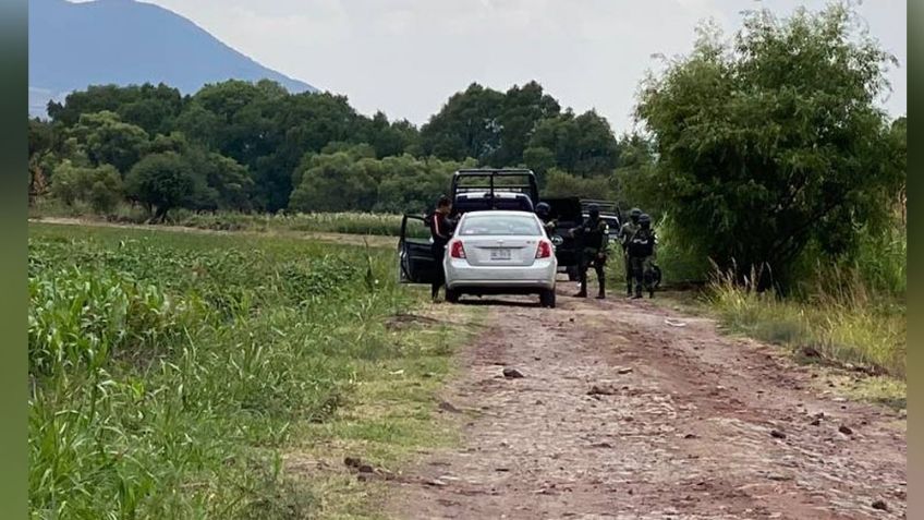 Junto a un canal de riego, abandonan el cuerpo de una persona en Juventino Rosas