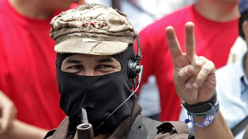 Subcomandante Marcos llama a participar en la Consulta Popular sobre expresidentes
