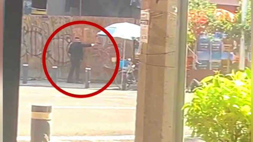 Pánico en CDMX: A plena luz del día, se desata una intensa balacera; hay un policía herido de gravedad