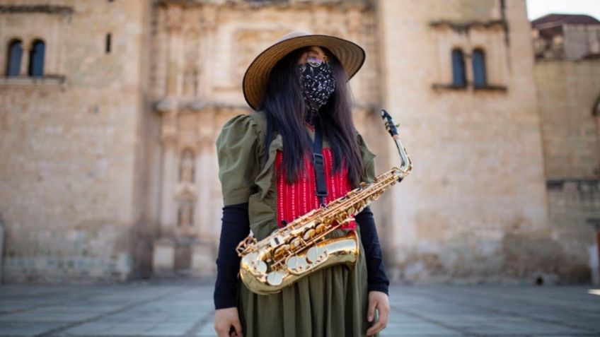Colectivo feminista mixteca, en contra de Badabun por clip en favor de agresor de saxofonista