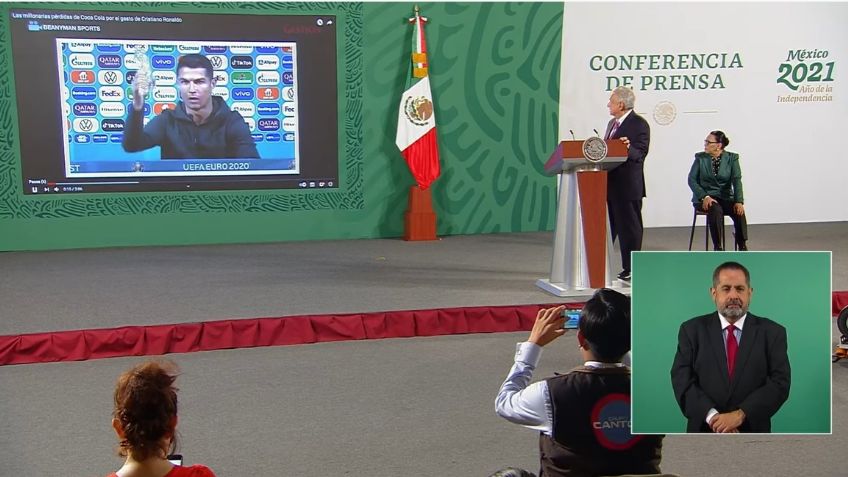 (VIDEO) "¡Tengan para que aprendan!": AMLO revela que admira a Cristiano Ronaldo por esto