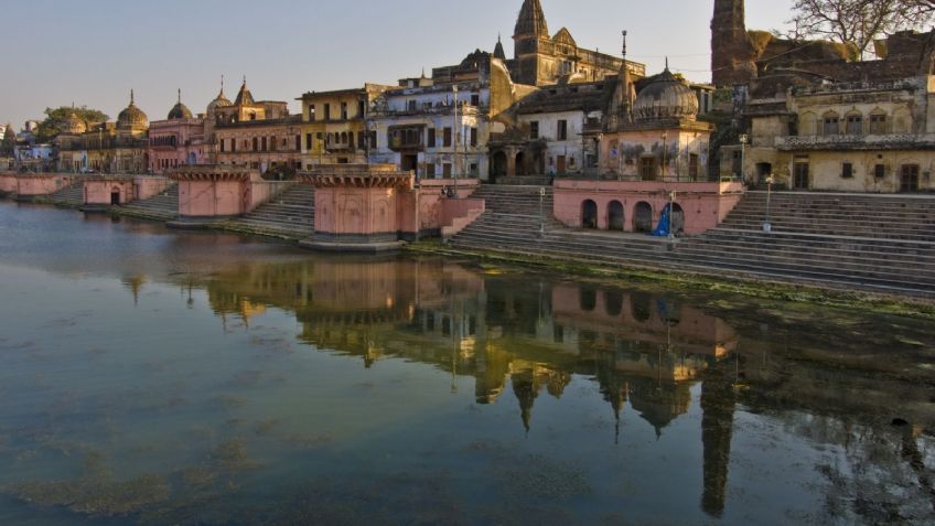 Pesadilla: Familia de 12 va a nadar a un río; la corriente mató a 6 y 3 están desaparecidos