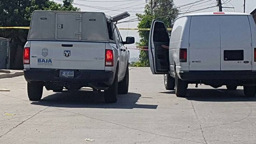 Tijuana: A la orilla de carretera, desconocidos abandonan un cuerpo decapitado