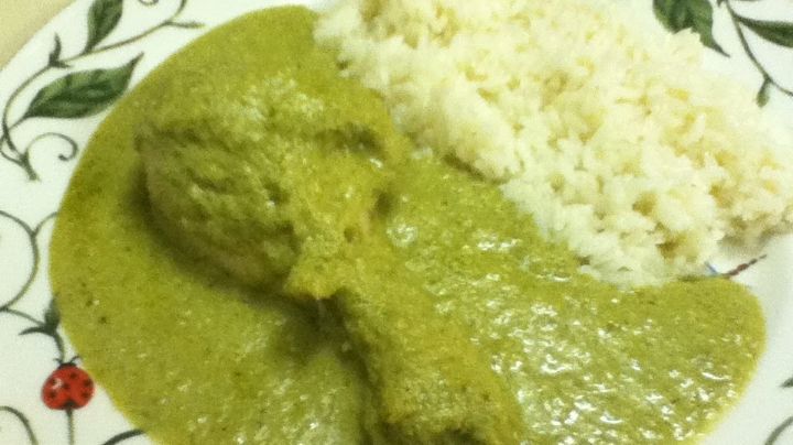 ¡Un deleite al paladar! Descubre cómo preparar este rico pollo con salsa de pistache