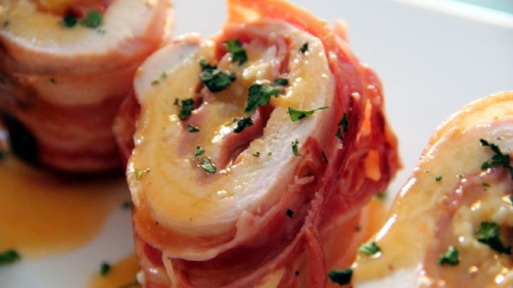 Deleita a tu paladar con estos rollos de pollo a la hawaiana; la receta es muy fácil