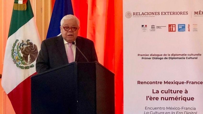 Tras polémica por Brenda Lozano, renuncia Enrique Márquez a Diplomacia Cultural: SRE