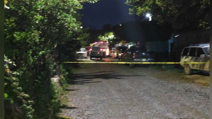 Caos en Jalisco: Hombres armados asesinan a mujer arriba del transporte pública; era perseguida