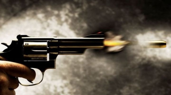 Exfutbolista del Ajax de Holanda lucha por su vida tras recibir un disparo en la cabeza