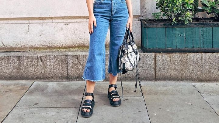 'Outfit' de moda: Las sandalias ultra cómodas se convertirán en los nuevos 'ugly shoes'