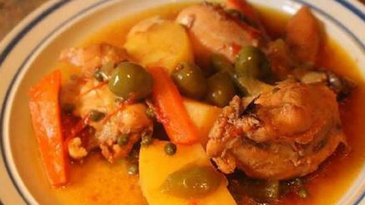 ¿Comida saludable? Claro que sí, descubre la receta de este estofado de pollo