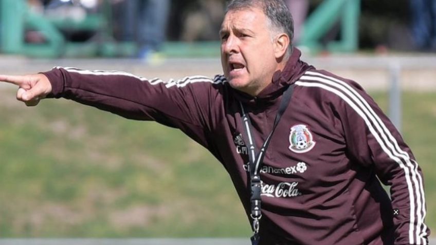 Varios olímpicos y Raúl Jiménez, las sorpresas en la lista de Martino para las eliminatorias