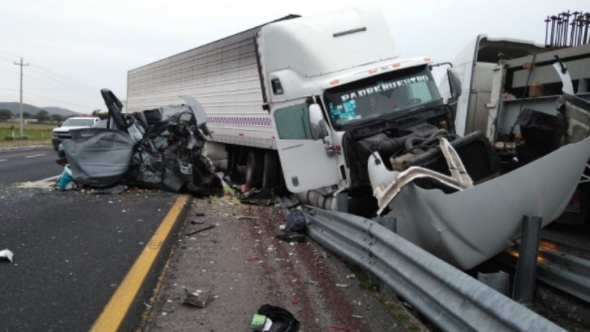 2 muertos y un herido es el saldo de un accidente vial en la autopista Puebla – Orizaba
