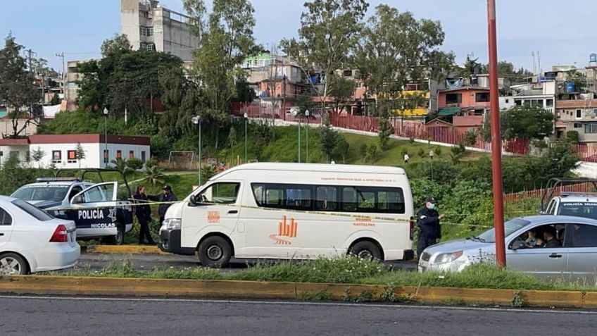 VIDEO: Ladrón de combi se encuentra con la muerte; un pasajero lo mató tras intento de asalto en Edomex