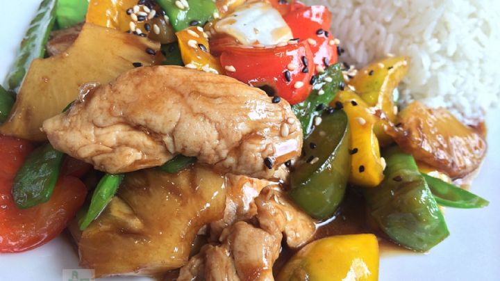 ¡Disfruta del final del verano! Deleita a tu familia con este exquisito pollo en salsa de piña