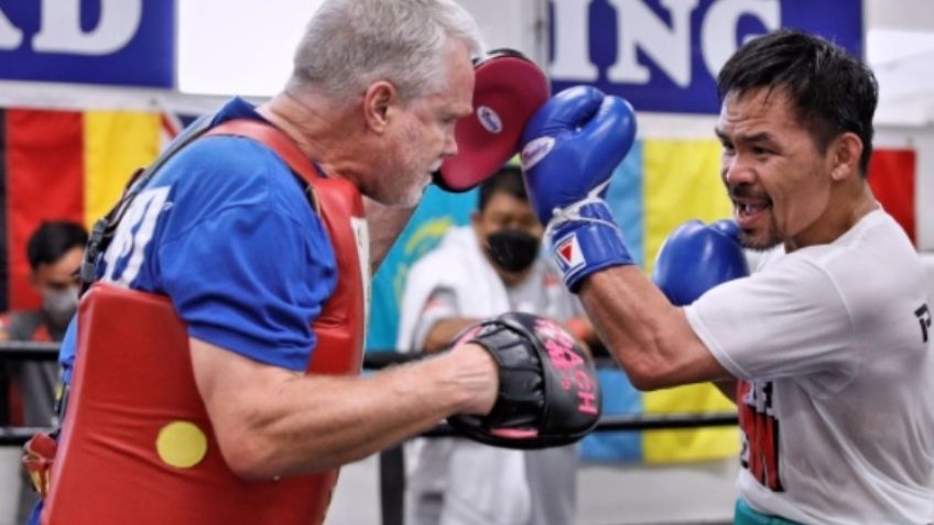 ¡Viejos los cerros! Manny Pacquiao muestra la velocidad de sus manos a los 42 años