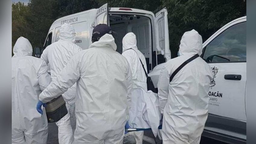 Violencia, imparable en Michoacán: En predio baldío, hallan osamenta; estaba embolsada