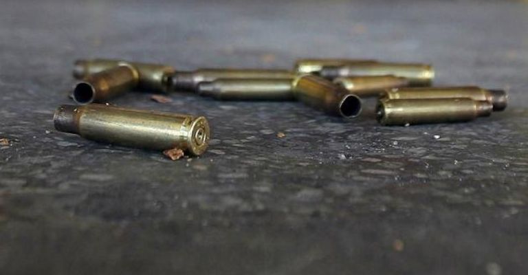 Casquillos percutidos en la zona