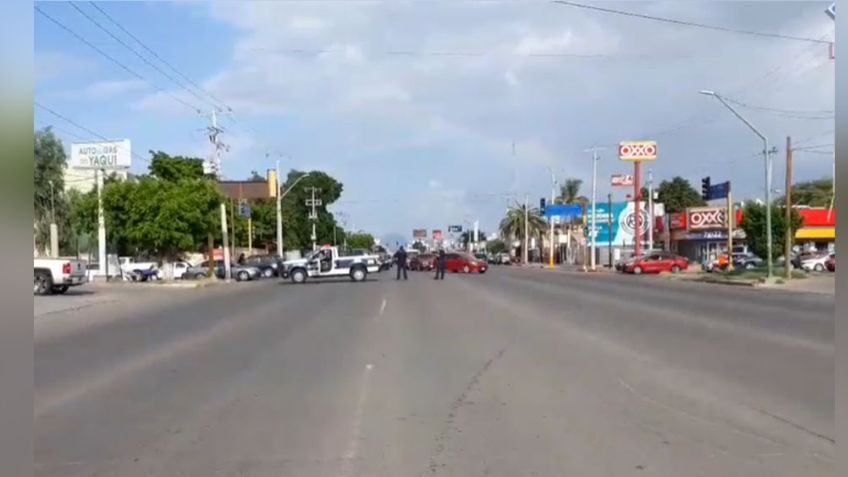 Sicarios rafaguean automóvil en Ciudad Obregón; el conductor sobrevivió de 'milagro'