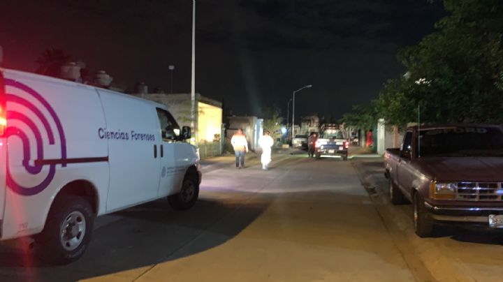 Hartos de la delincuencia: Vecinos torturan y queman vivos a 2 presuntos ladrones en Jalisco