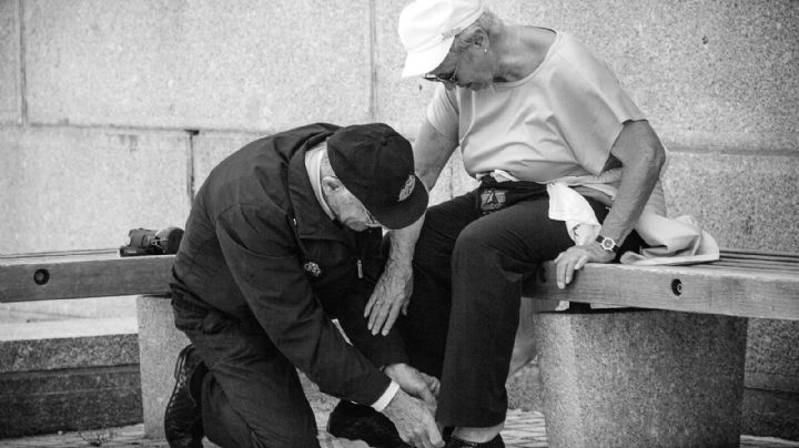 Una pareja de 'abuelitos' es hallada sin vida en el interior de su casa; los apuñalaron