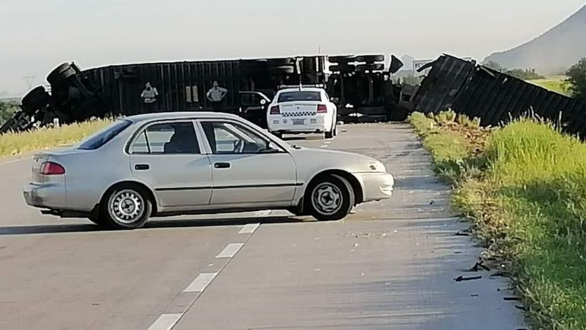 Guaymas: A primeras horas, brutal colisión de tráiler en la carretera México 15 moviliza autoridades