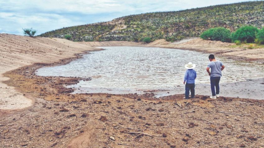 La visita de AMLO a Vícam: Promete un acueducto, en medio de la brutal escasez de agua