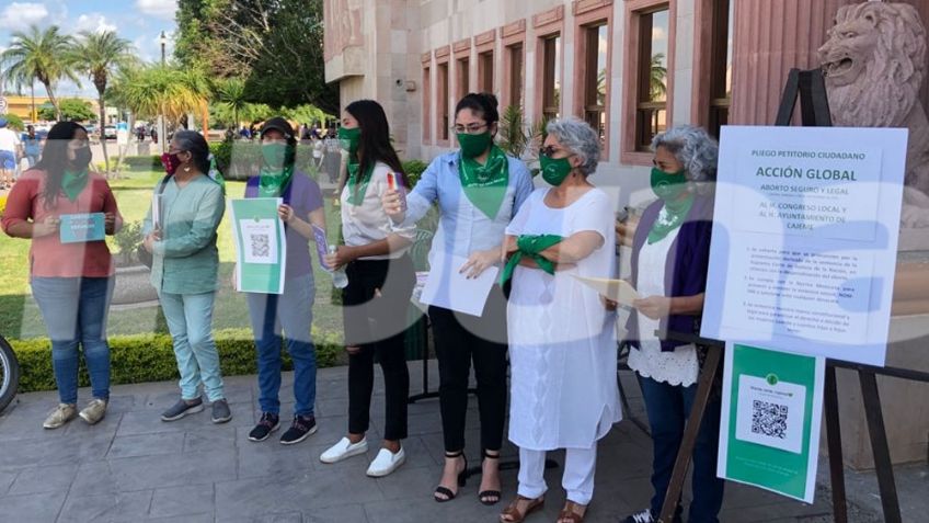 Cajeme: Representantes de colectivos feministas se manifiestan a favor de la despenalización del aborto