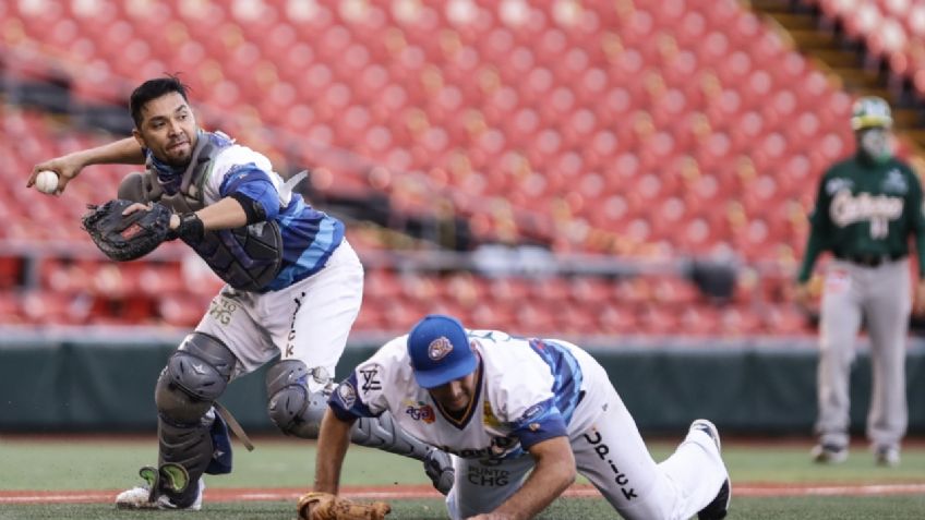 Yaquis de Obregón refuerza su receptoría; intercambia jugadores con los Charros