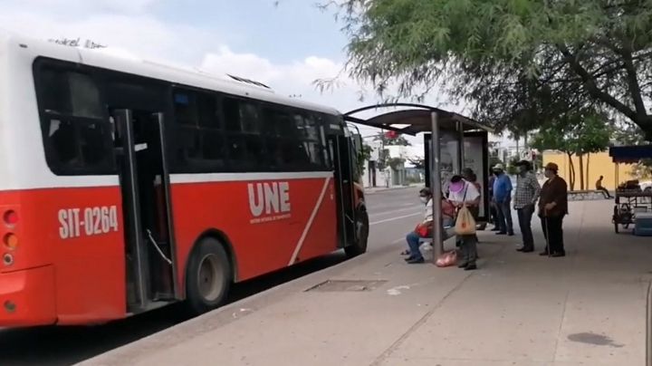 Por falta de combustible, pocas unidades del transporte prestaron el servicio en Hermosillo