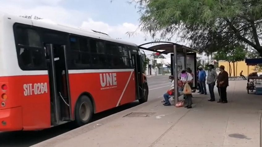 Por falta de combustible, pocas unidades del transporte prestaron el servicio en Hermosillo