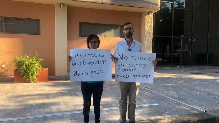 'Ciencia bajo protesta', la movilización del Conacyt en Obregón para exigir certeza laboral