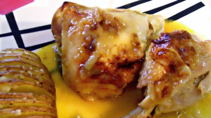 ¡Ideal para el Día de la Independencia! Impacta a tu familia con este rico pollo al aguamiel