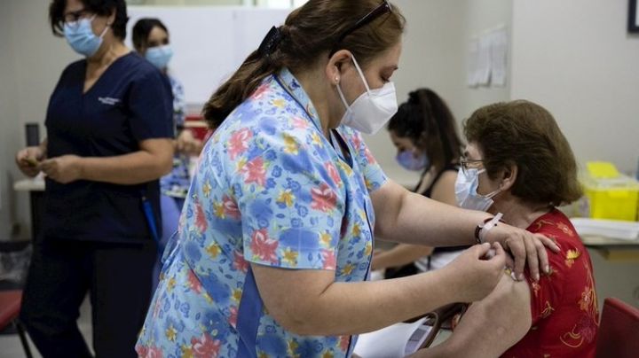 Gobierno de Chile arranca aplicación de cuarta vacuna contra Covid-19