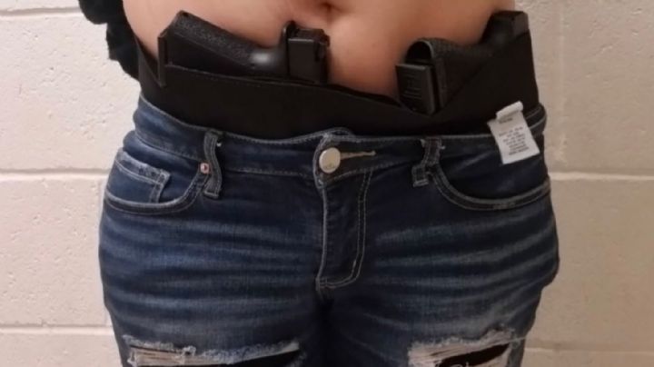 Arrestan a mujer fuertemente armada en la garita de Nogales; buscaba cruzar a nuestro país