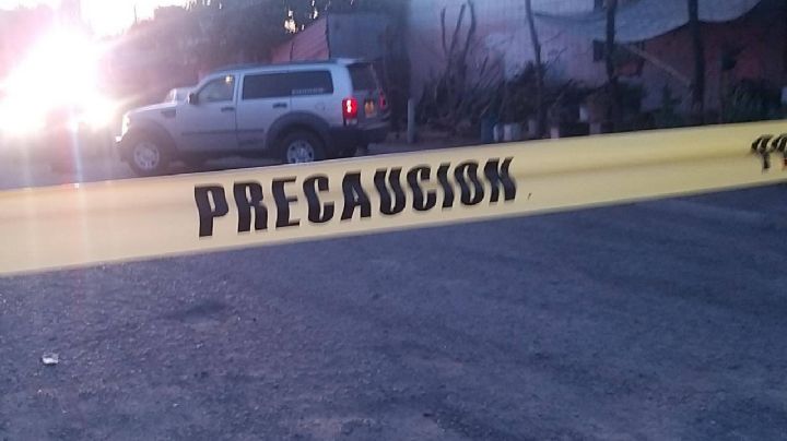 Terror en Sonora: 'Amanece' Guaymas con al menos 4 'narcomantas' colgadas en varios puntos