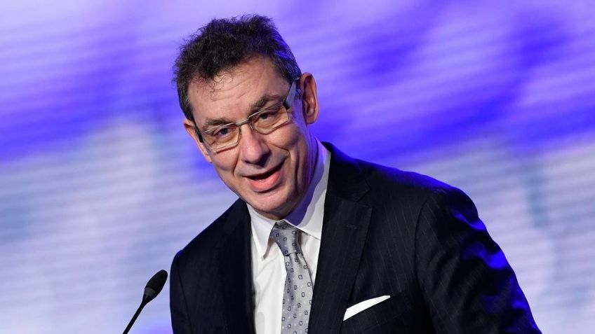 Covid-19: El CEO de Pfizer apunta a una vacuna anual y descarta el uso de refuerzos mensuales