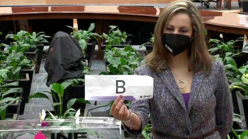 INE selecciona a personas cuyo apellido inicie con "B"; apoyarán en revocación de mandato