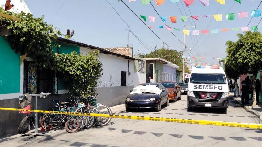 Al interior de un domicilio, localizan 'encobijado' en Morelos; estaba putrefacto