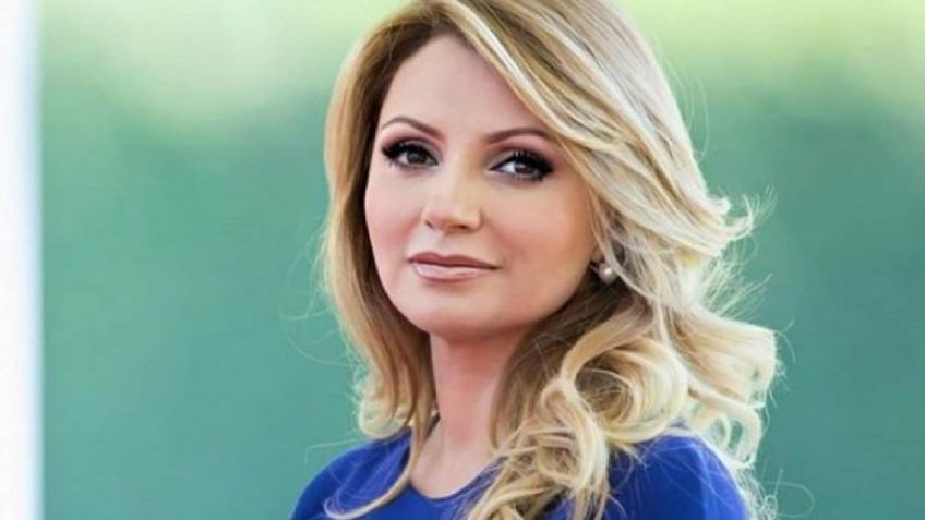 Tras 14 años fuera de Televisa, Angélica Rivera reaparece así de guapa y con calzado de 24 mil pesos